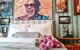 Divna Pani Luxury Gallery Rooms